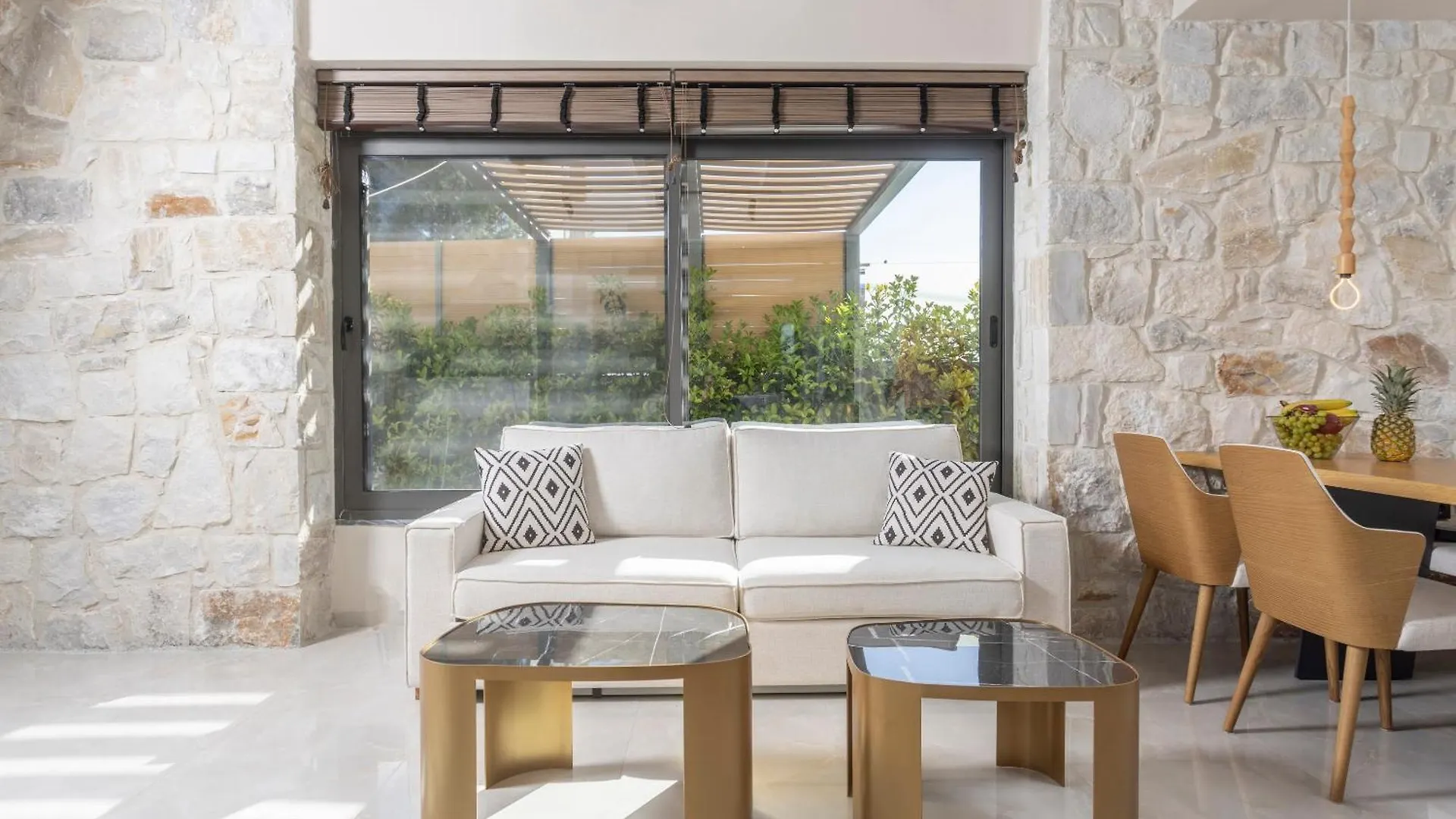 Villa Elios - 100M To Beach, Private Pool Hanioti