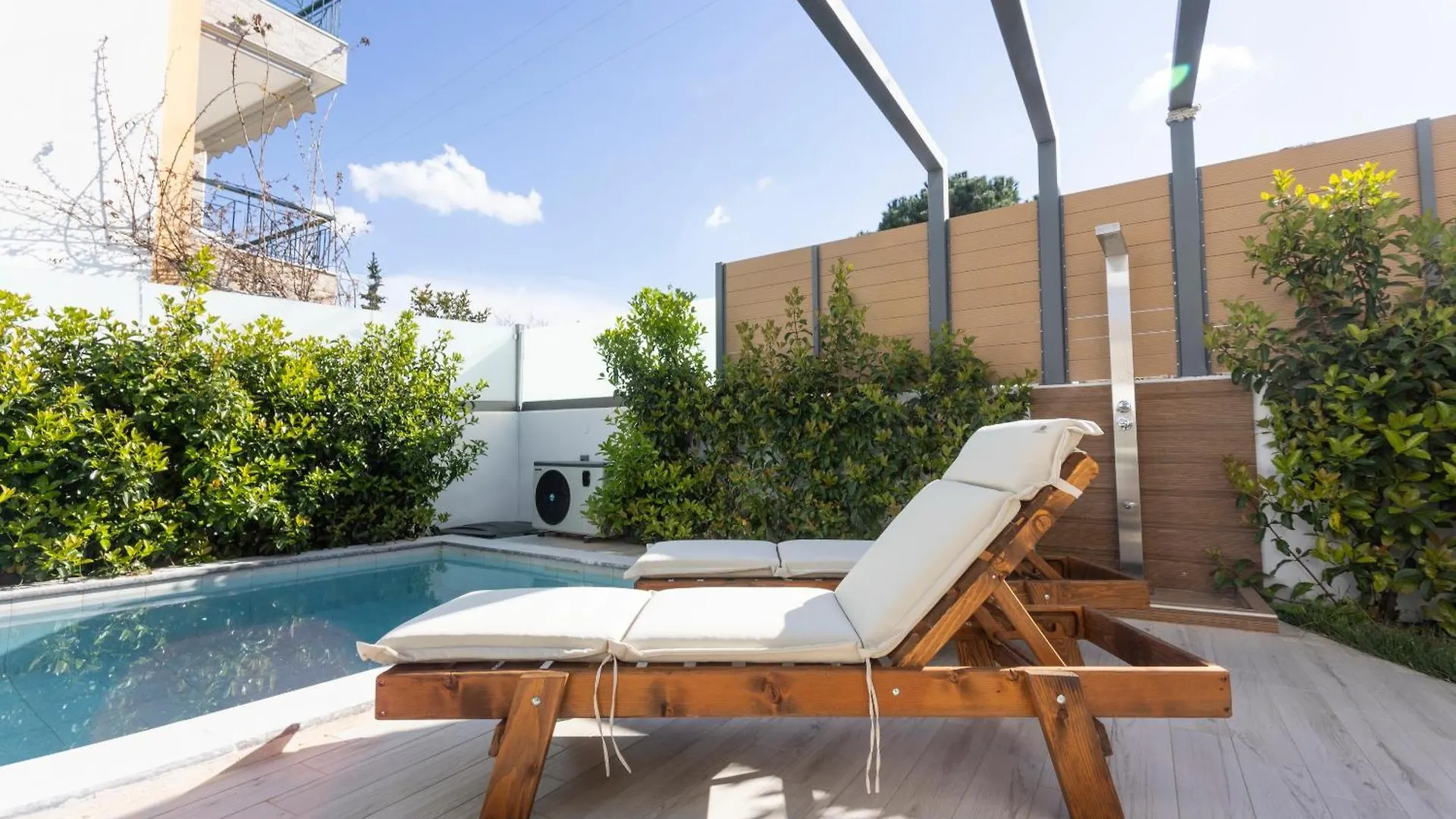 Villa Elios - 100M To Beach, Private Pool Hanioti